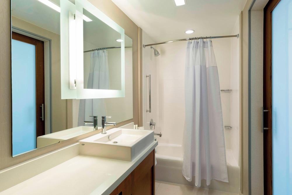 SpringHill Suites by Marriott Orange Beach photo 19