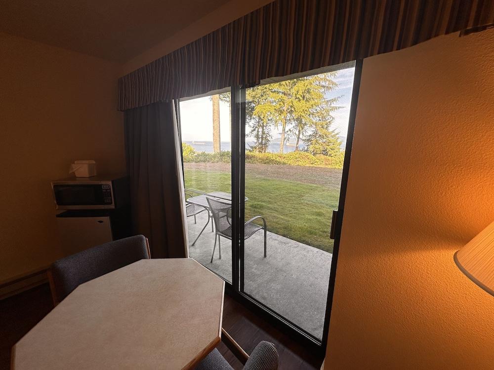 Astoria Crest Motel photo 54