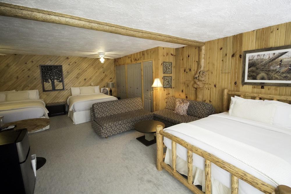 Colter's Lodge photo 35