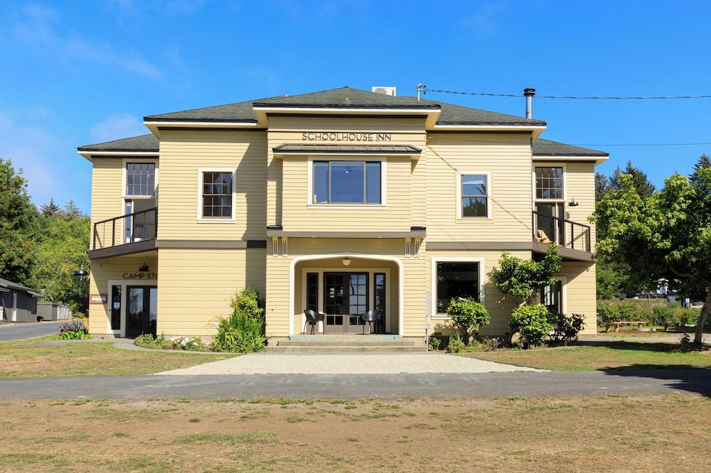 The Historic Schoolhouse Inn photo 66