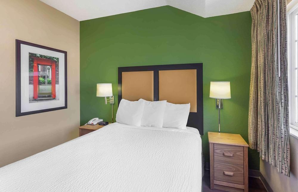 Extended Stay America Select Suites - Denver - Tech Center South - Greenwood Village photo 13