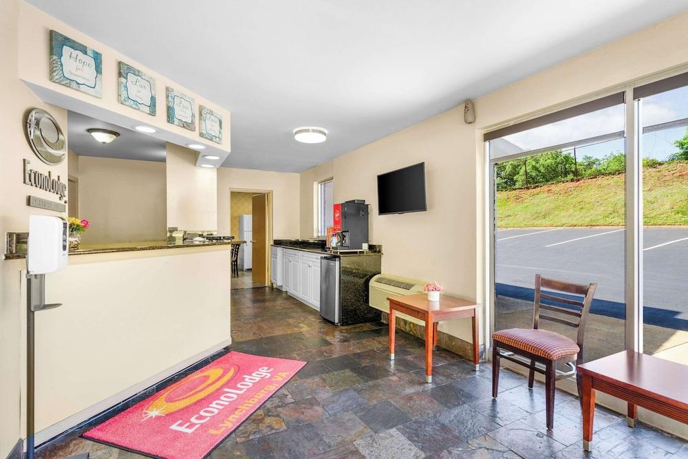 Brentwood Inn & Suites photo 22