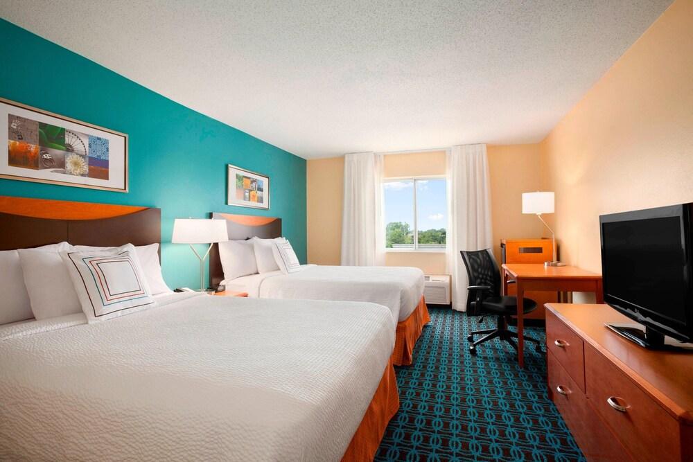 Fairfield Inn & Suites Lansing West photo 7
