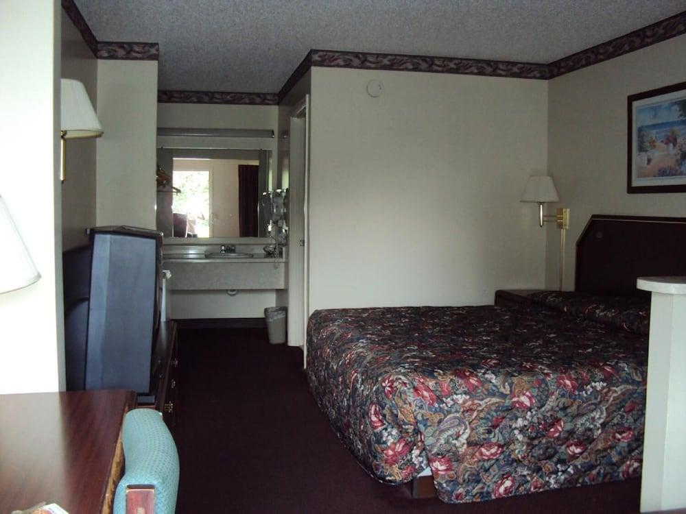 Western Motel photo 12