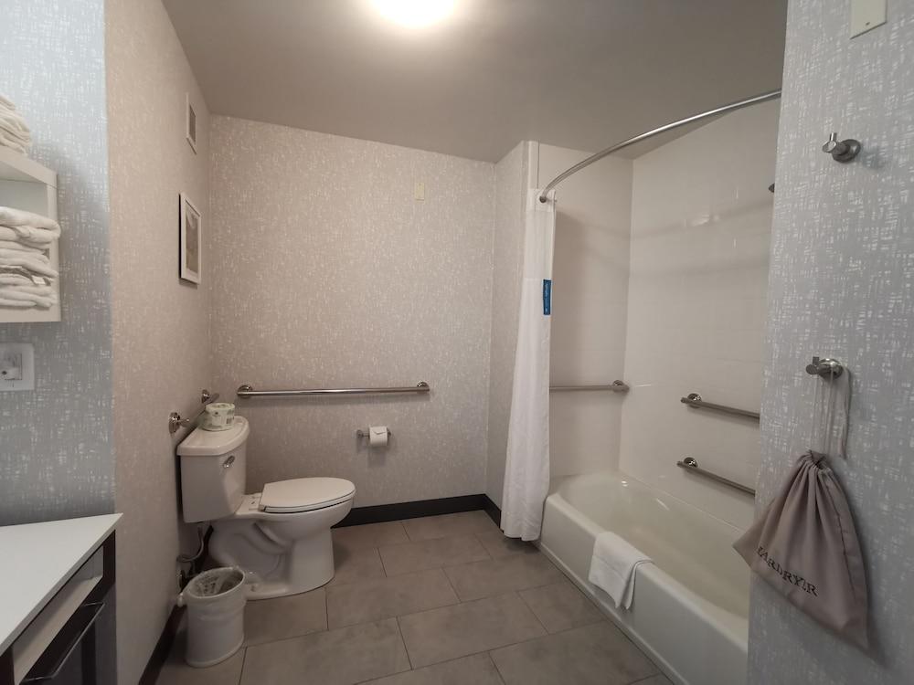 Hampton Inn & Suites Colorado Springs/Air Force Academy photo 56