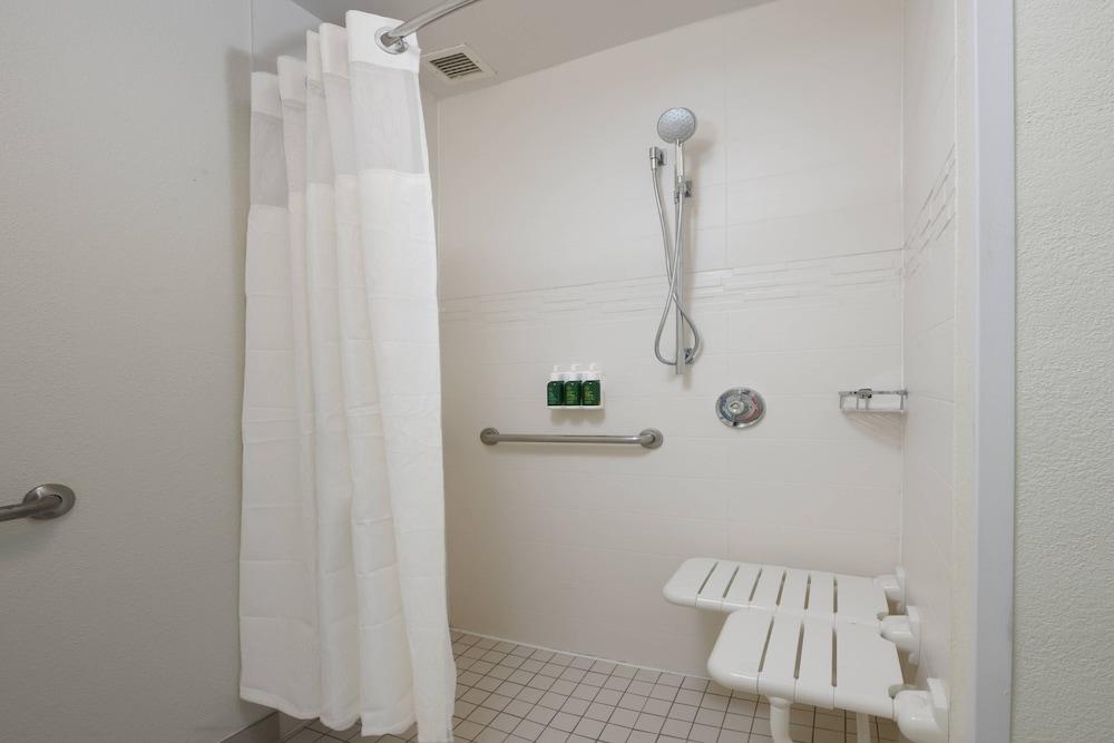 Residence Inn By Marriott Houston Westchase photo 11