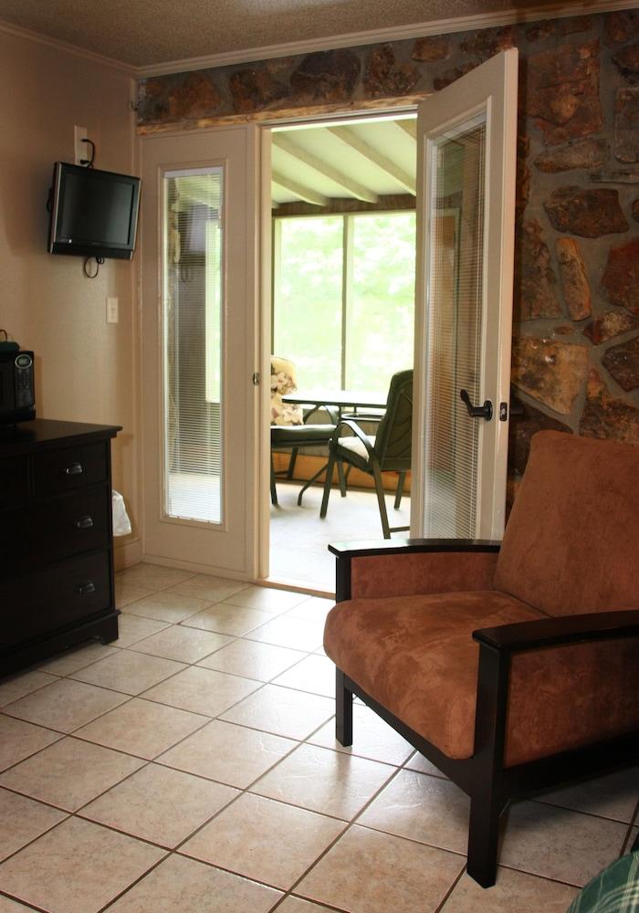 Jack's White River Fishing Resort photo 20