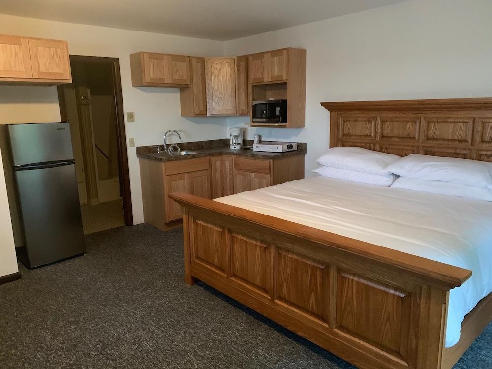 Eagle View Motel & Retreat photo 8