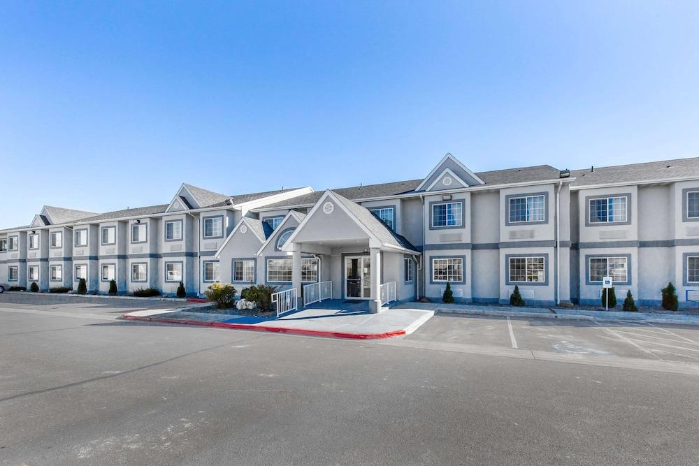Quality Inn & Suites Elko photo 44