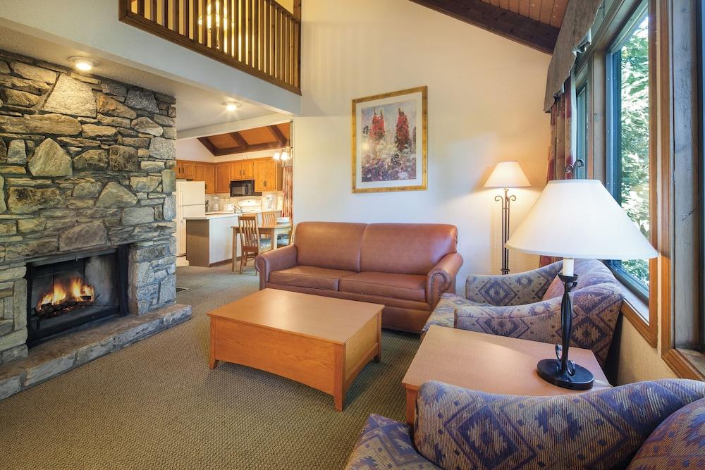 Club Wyndham Resort at Fairfield Mountains photo 7