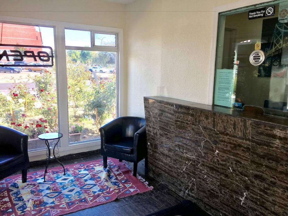 Motel 6 Richmond, CA – Civic Center photo 5