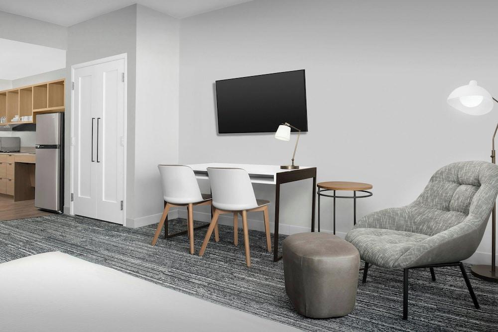 TownePlace Suites by Marriott Lake City photo 14