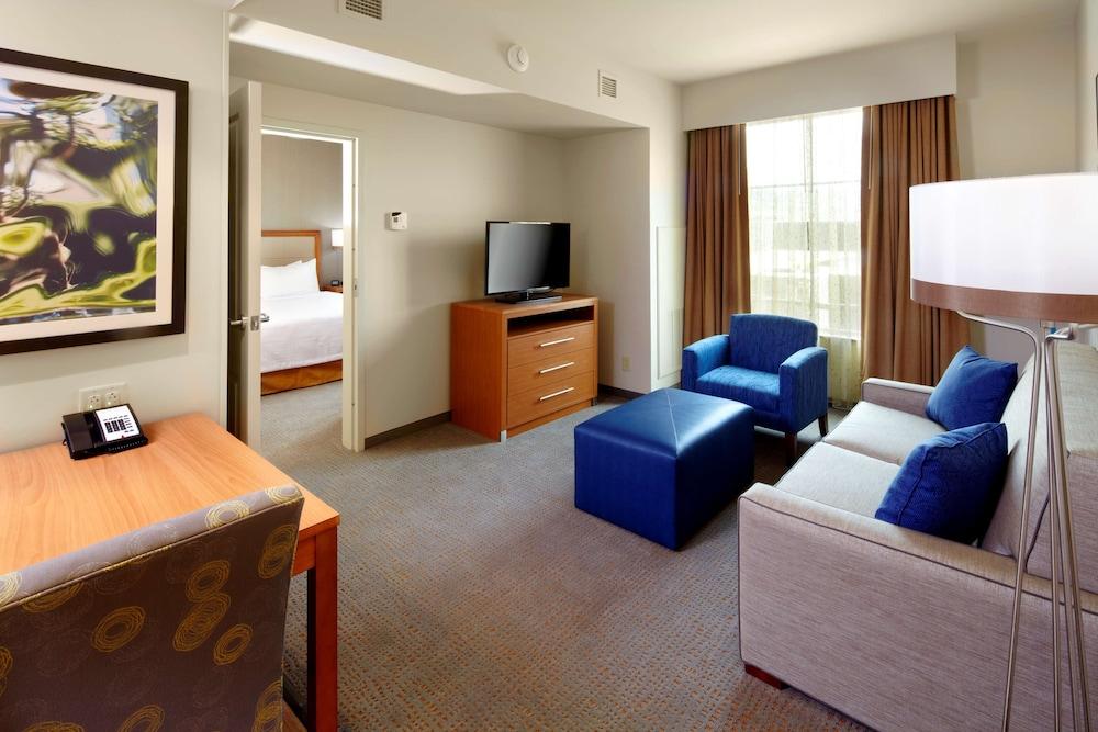 Homewood Suites Pittsburgh Airport photo 11