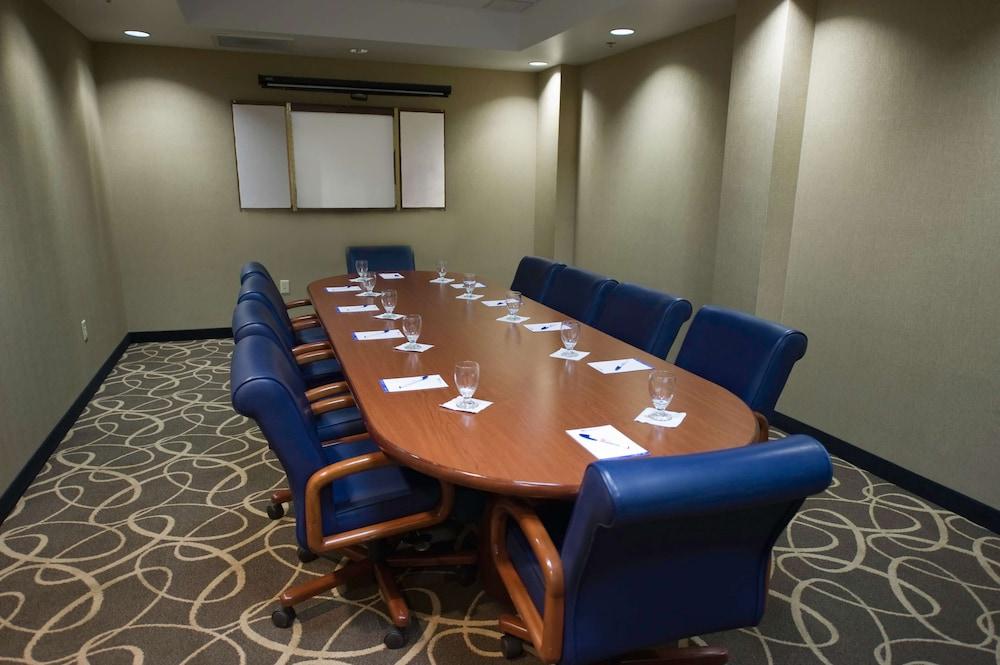 Hilton Garden Inn Austin NW - Arboretum photo 40
