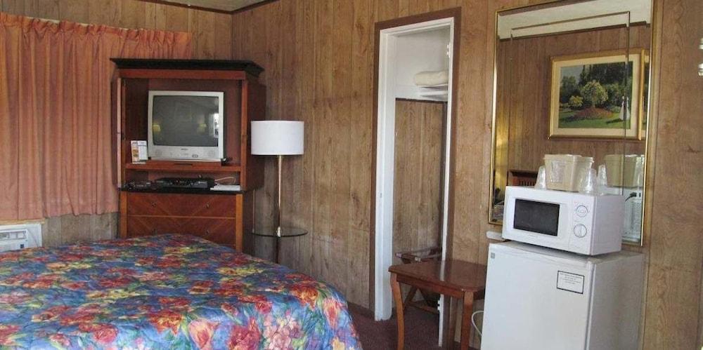 Vacation Inn Motel - In Fort Lauderdale (Poinciana Park) photo 13