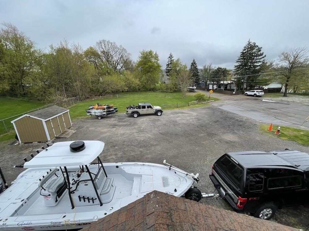 Riverside Motel photo 42