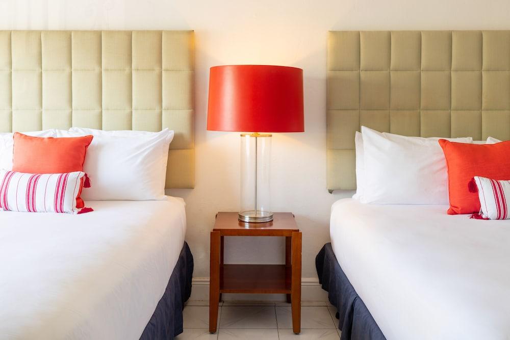 Seven Seas Hotel photo 3