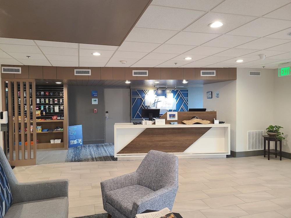 Holiday Inn Express & Suites Ft. Lauderdale N - Exec Airport by IHG photo 5