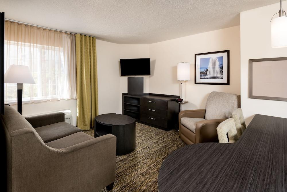 Candlewood Suites Washington Dulles Sterling by IHG photo 21