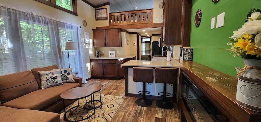 Emberglow Outdoor Resort photo 48