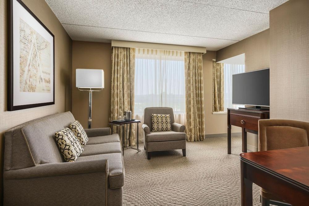 Sheraton Great Valley Hotel photo 39