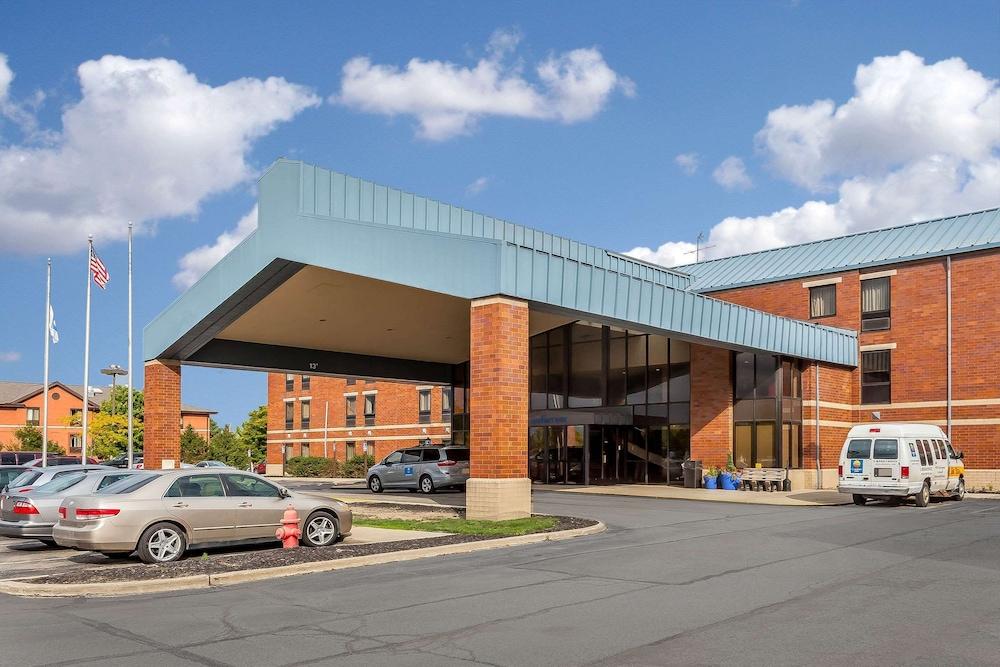 Comfort Inn Cleveland Airport — hotel in Middleburg Heights