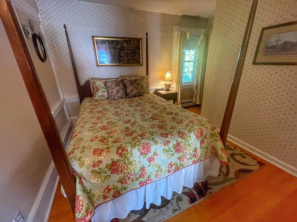 Open Hearth Inn photo 21