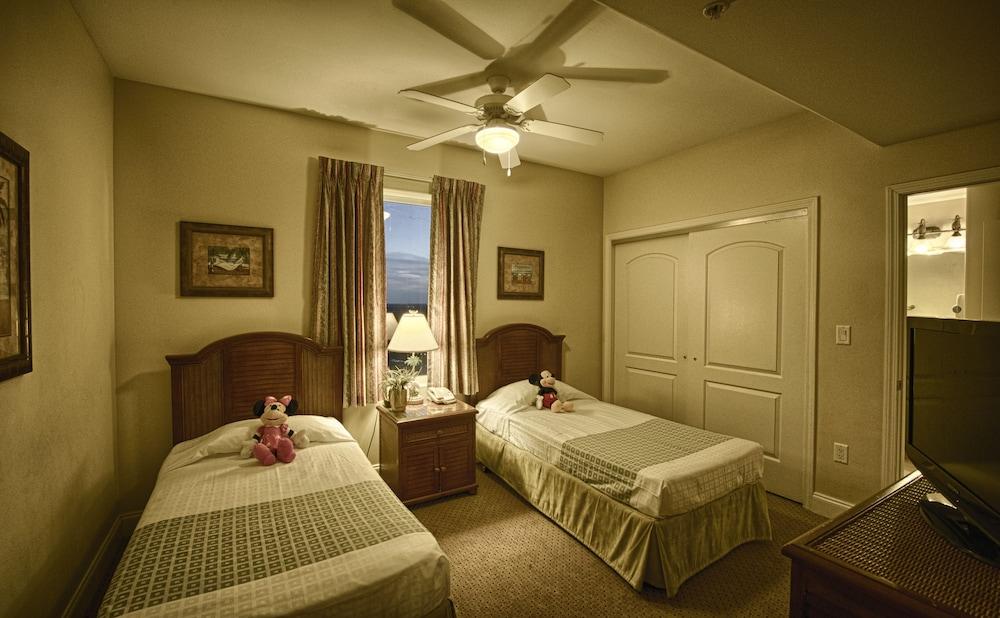 Blue Heron Beach Resort photo 12