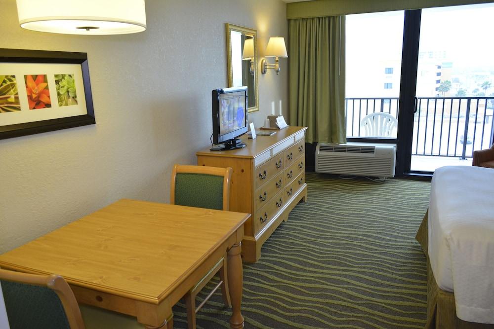 Nautilus Inn photo 64