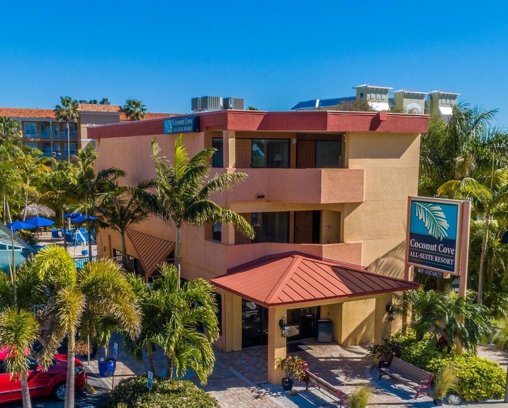 Coconut Cove All-Suite Hotel photo 20
