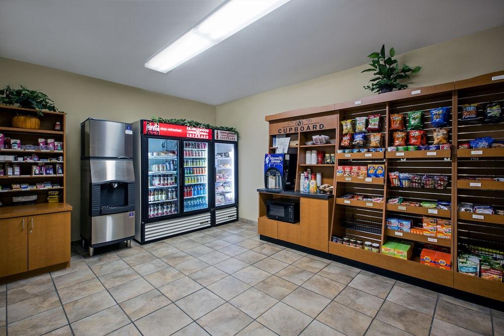 Candlewood Suites Perrysburg by IHG photo 22