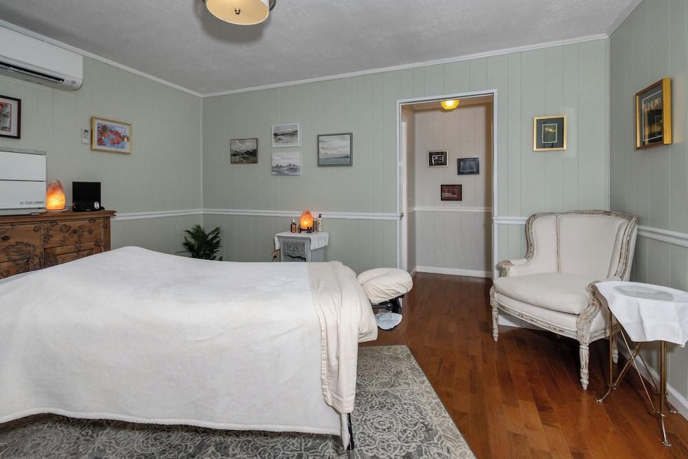 Switzerland Inn photo 16