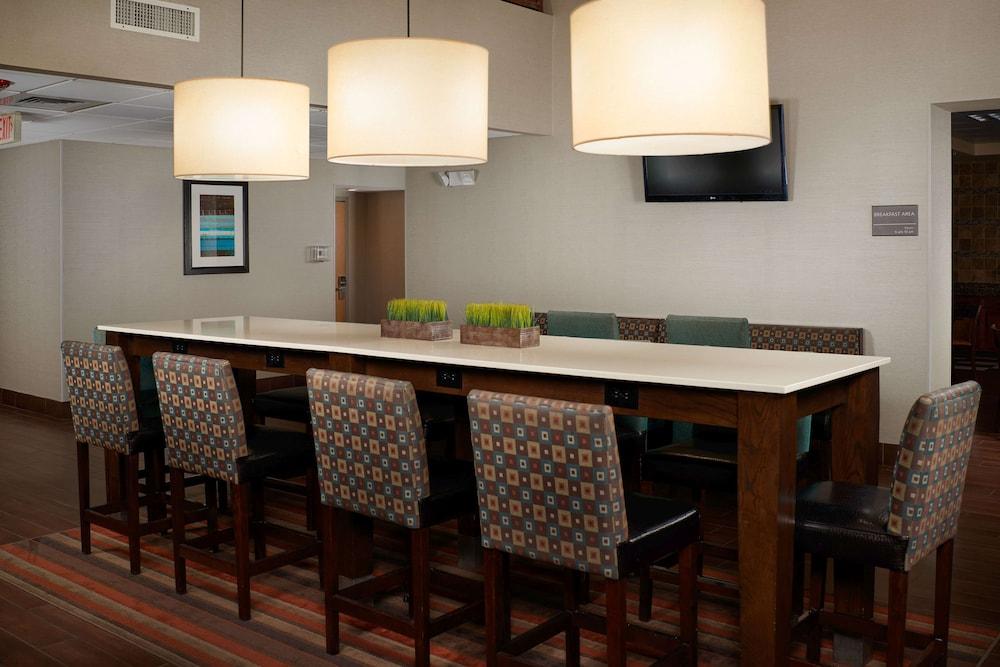 Hampton Inn Phoenix/Glendale/Peoria photo 35