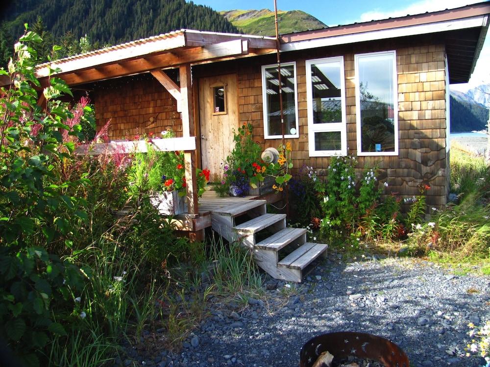 Angels Rest on Resurrection Bay LLC photo 86