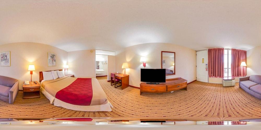 Econo Lodge Cave City photo 60