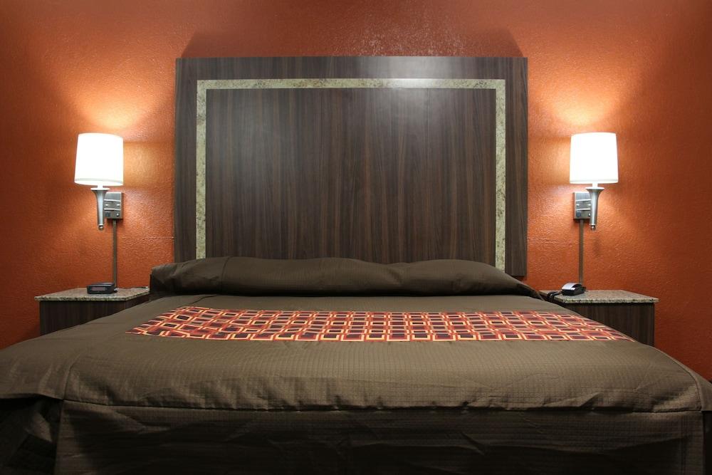 Budget Inn photo 4