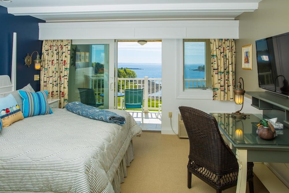 Island View Inn photo 3