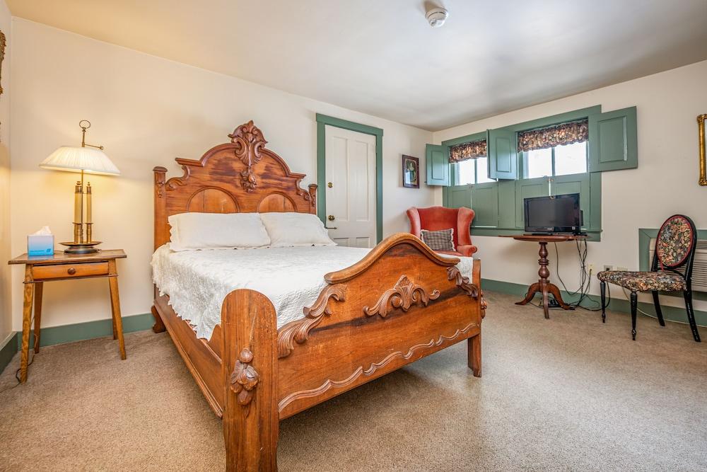 Wayside Inn photo 31