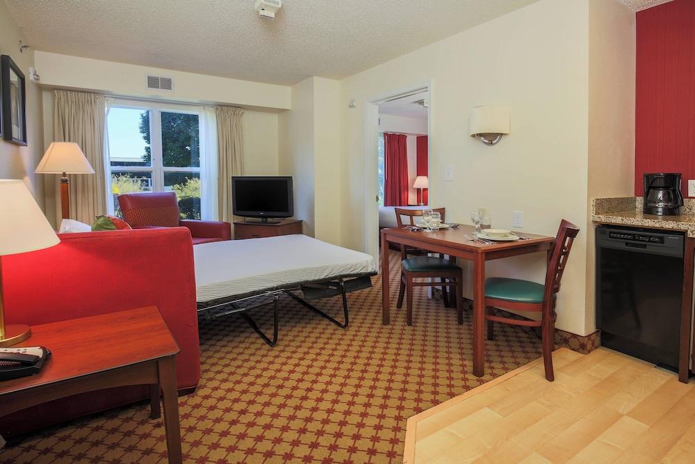 Residence Inn By Marriott Flint photo 22