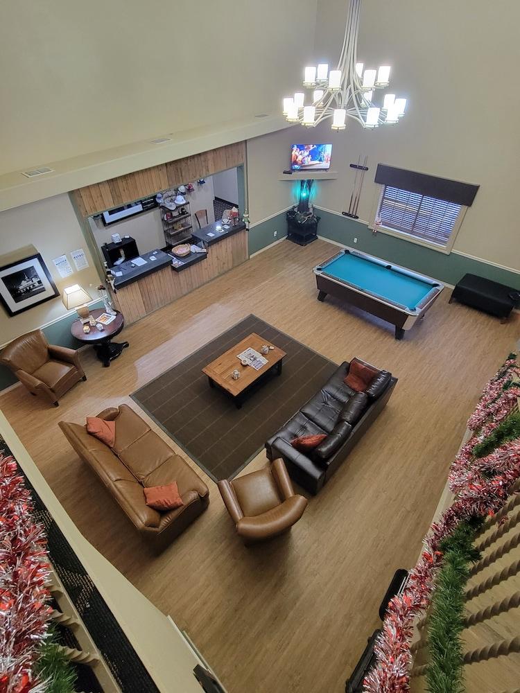 Cotulla Whitten Inn photo 4