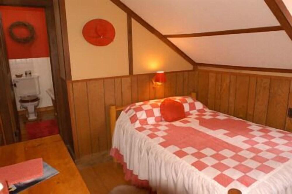 Baldpate Inn photo 30