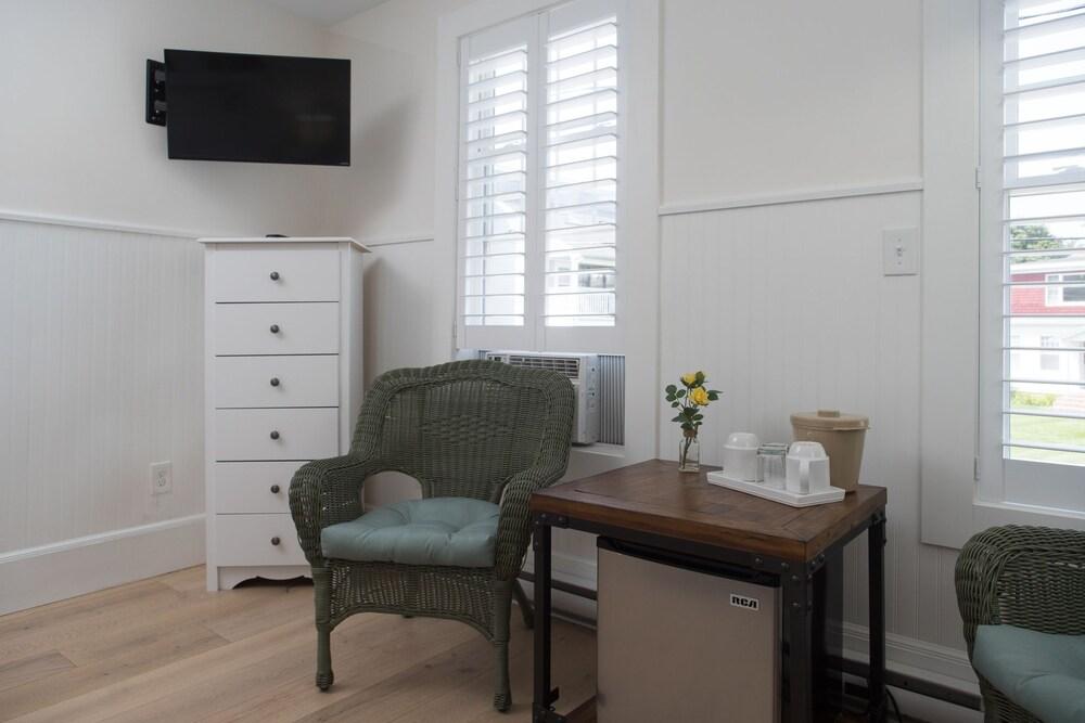 Marginal Way House Hotel photo 7