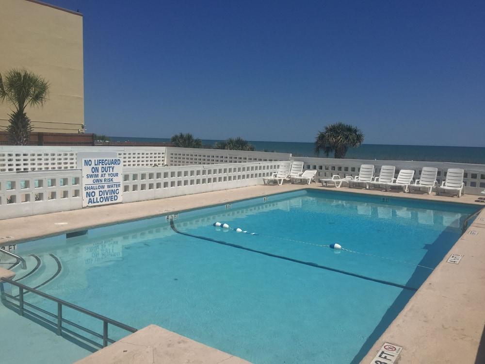 Twilight Surf Hotel Ocean Front photo 25