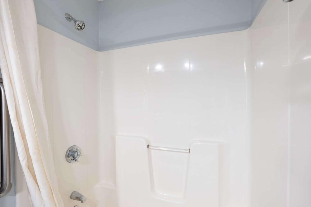 Fireside Inn & Suites - Belfast photo 15