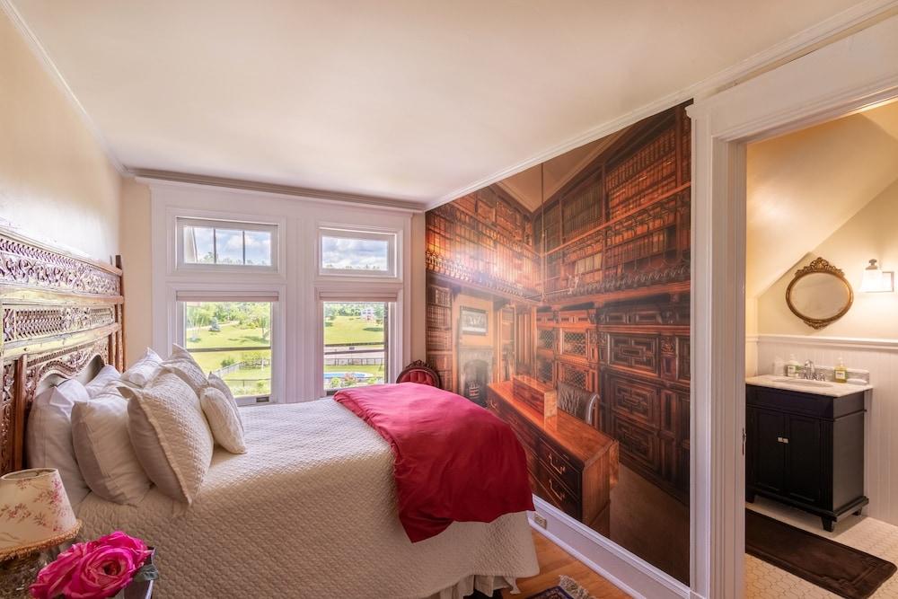 Wilburton Inn photo 86