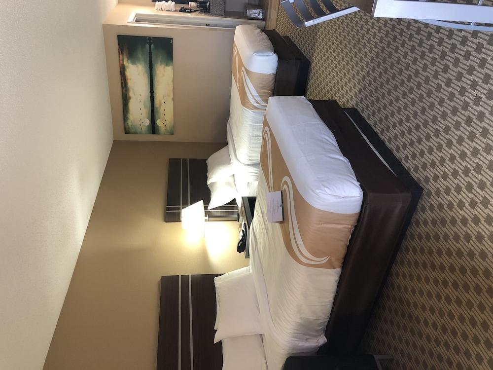 Quality Inn Madisonville photo 12
