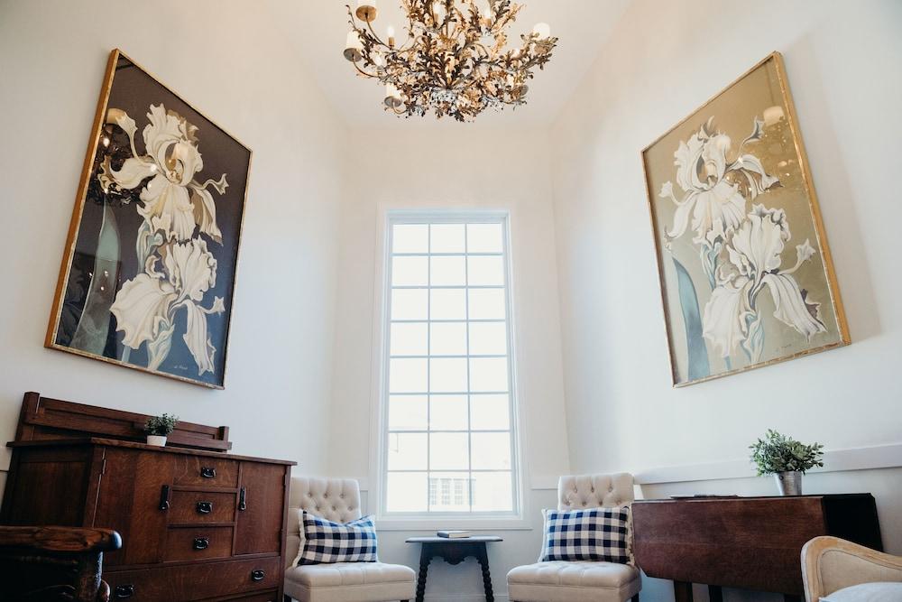 Briar Barn Inn photo 68