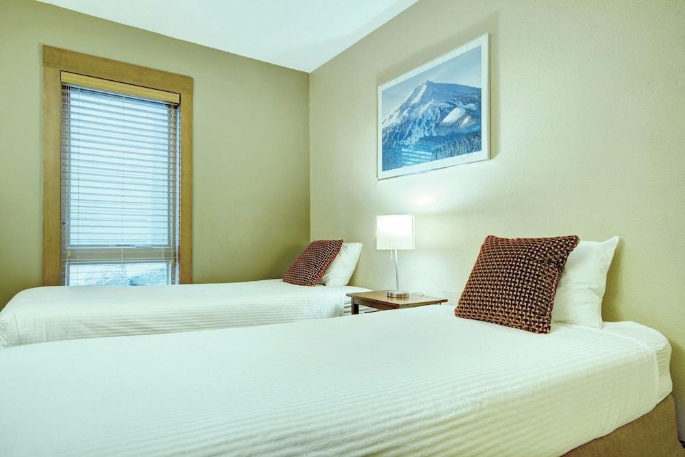 Seventh Mountain Resort photo 2