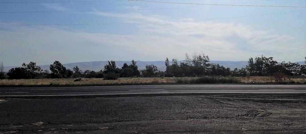 Out West Motel photo 16