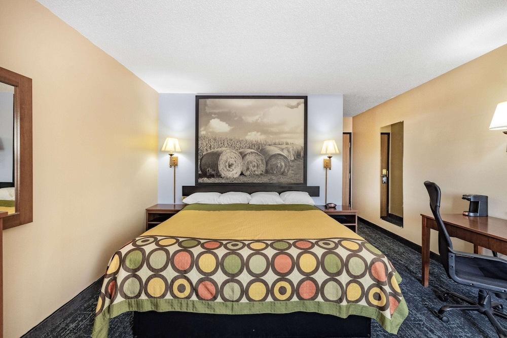 Super 8 by Wyndham Valentine NE photo 20